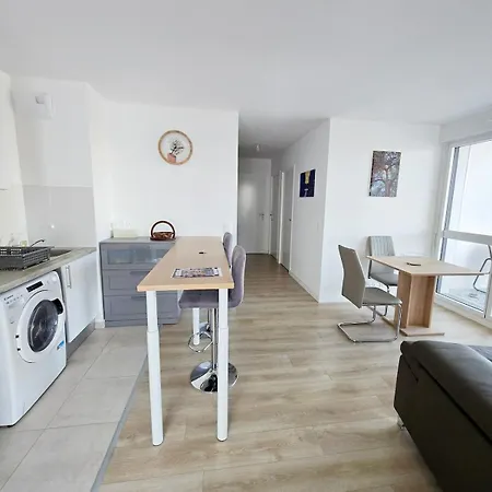 Cocon Chic Près De Paris Parking Privé Apartamento Clichy-sous-Bois